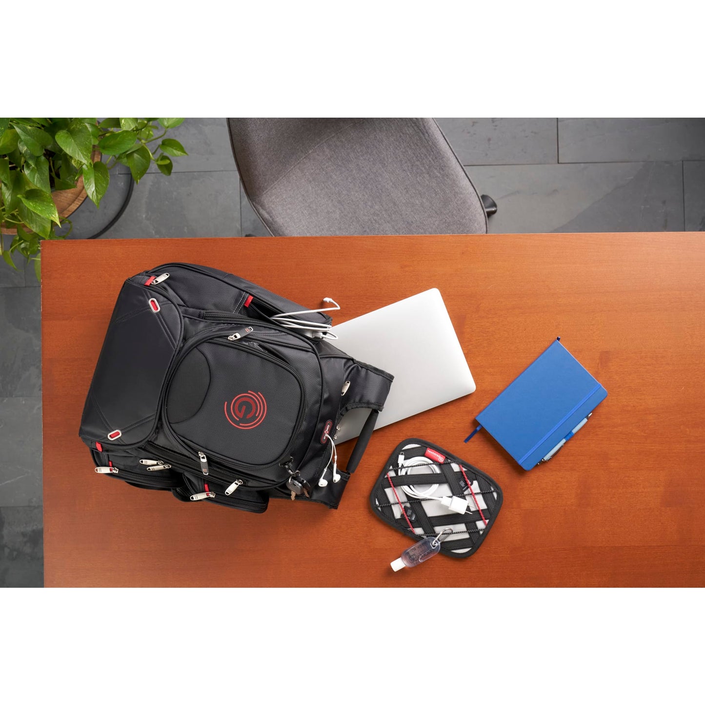 elleven™ TSA 17" Computer Backpack