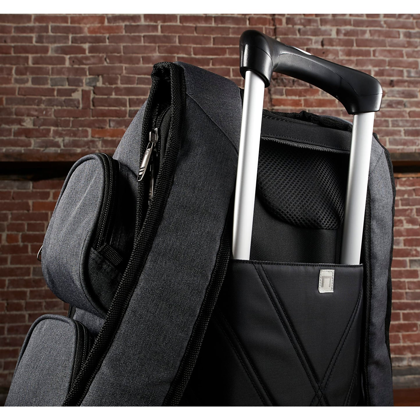 elleven™ TSA 17" Computer Backpack