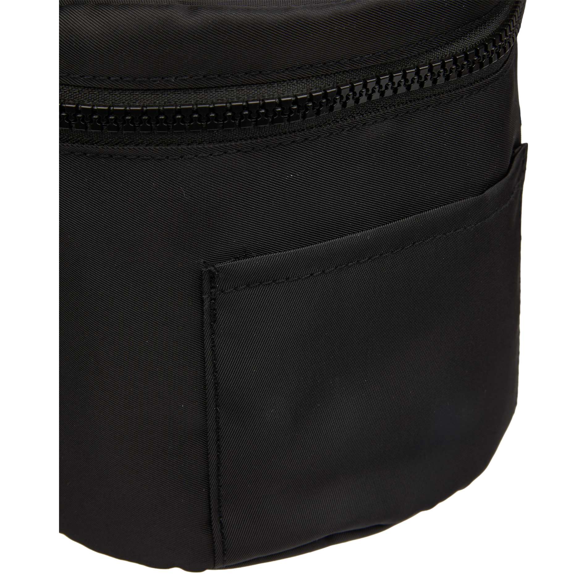 Front View of Black Wellable Recycled Round Travel Case