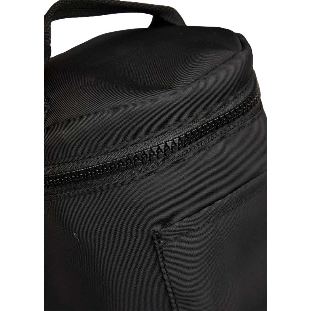 Front View of Black Wellable Recycled Round Travel Case