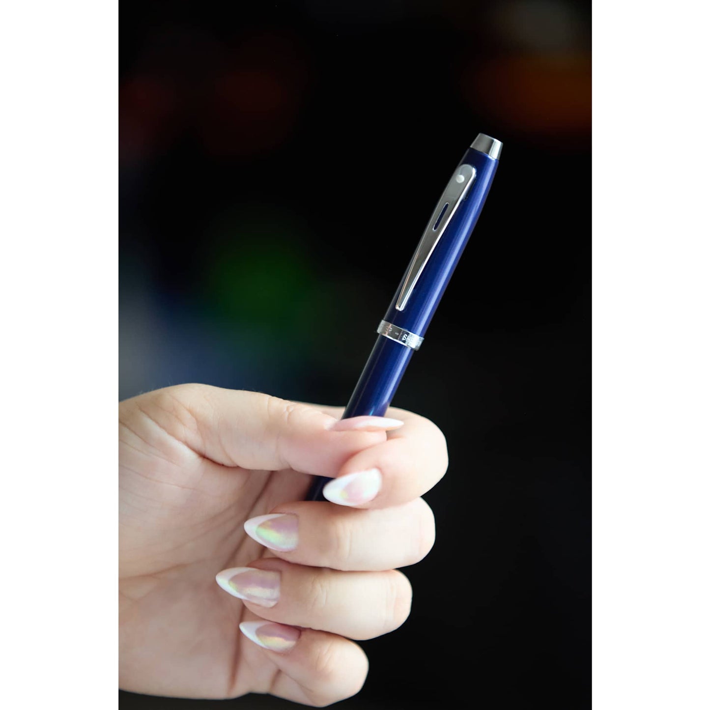 Front View of Blue Sheaffer® 100 Glossy Lacquer Roller Ball plain