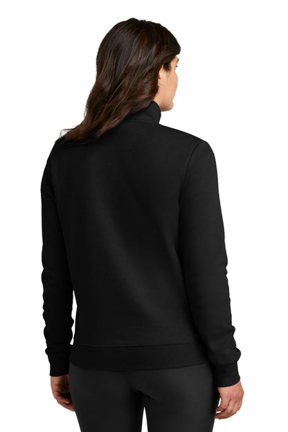 Nike Women's Club Fleece Sleeve Swoosh 1/2-Zip