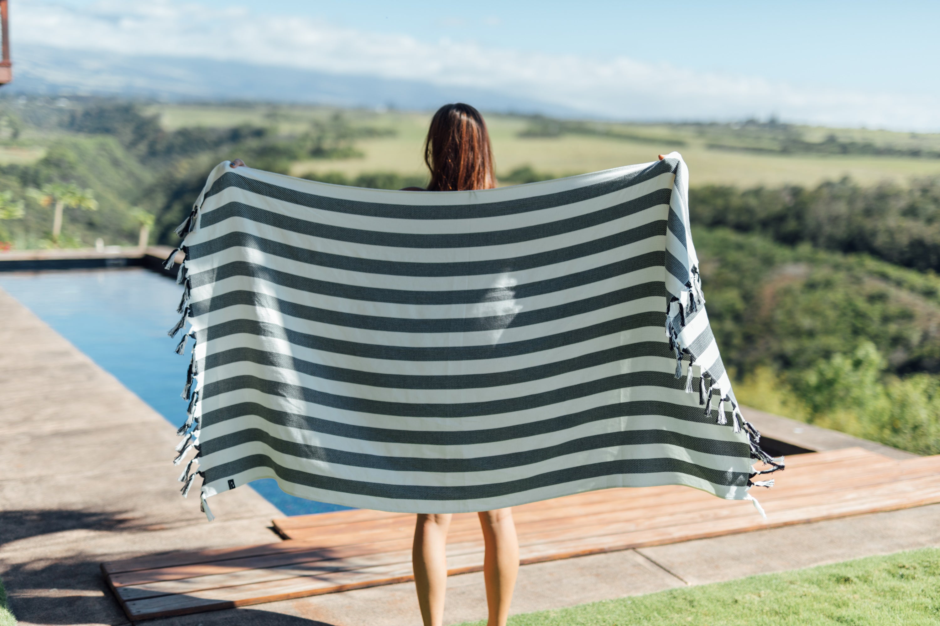 Slowtide Turkish Cotton Towel - Thumbnail 3