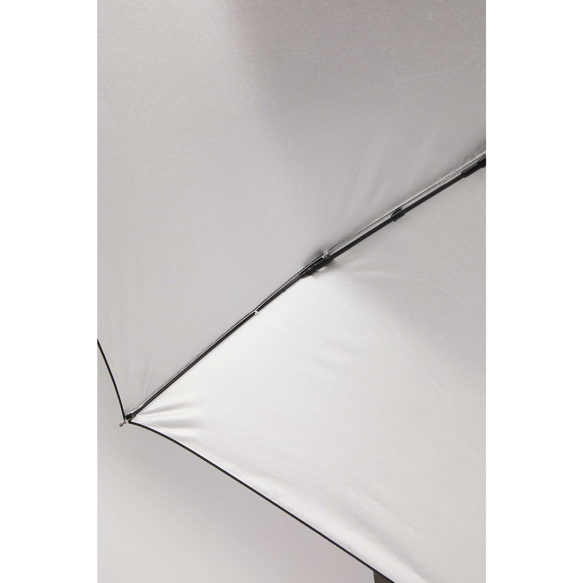 Front View of Silver 42" Folding Auto Open/Close Umbrella