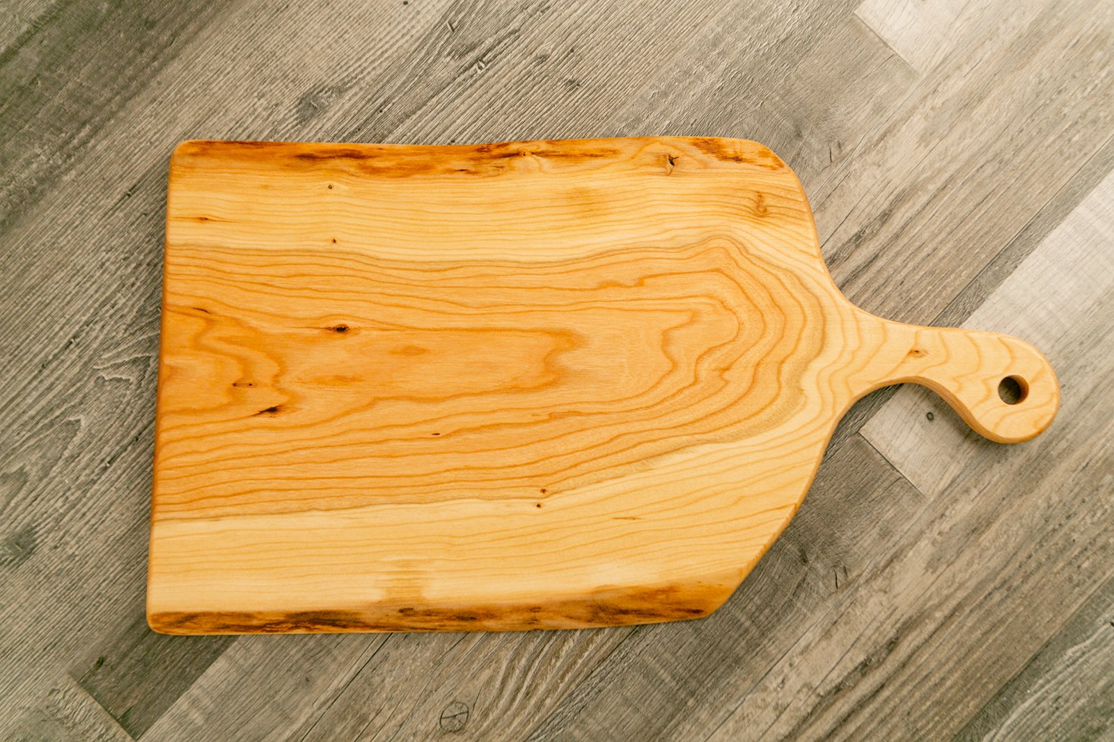 Live-Edge Cherry Artisan Charcuterie/Serving board - 9-12"x 18" with Handle - Etchified-Etchified-2524