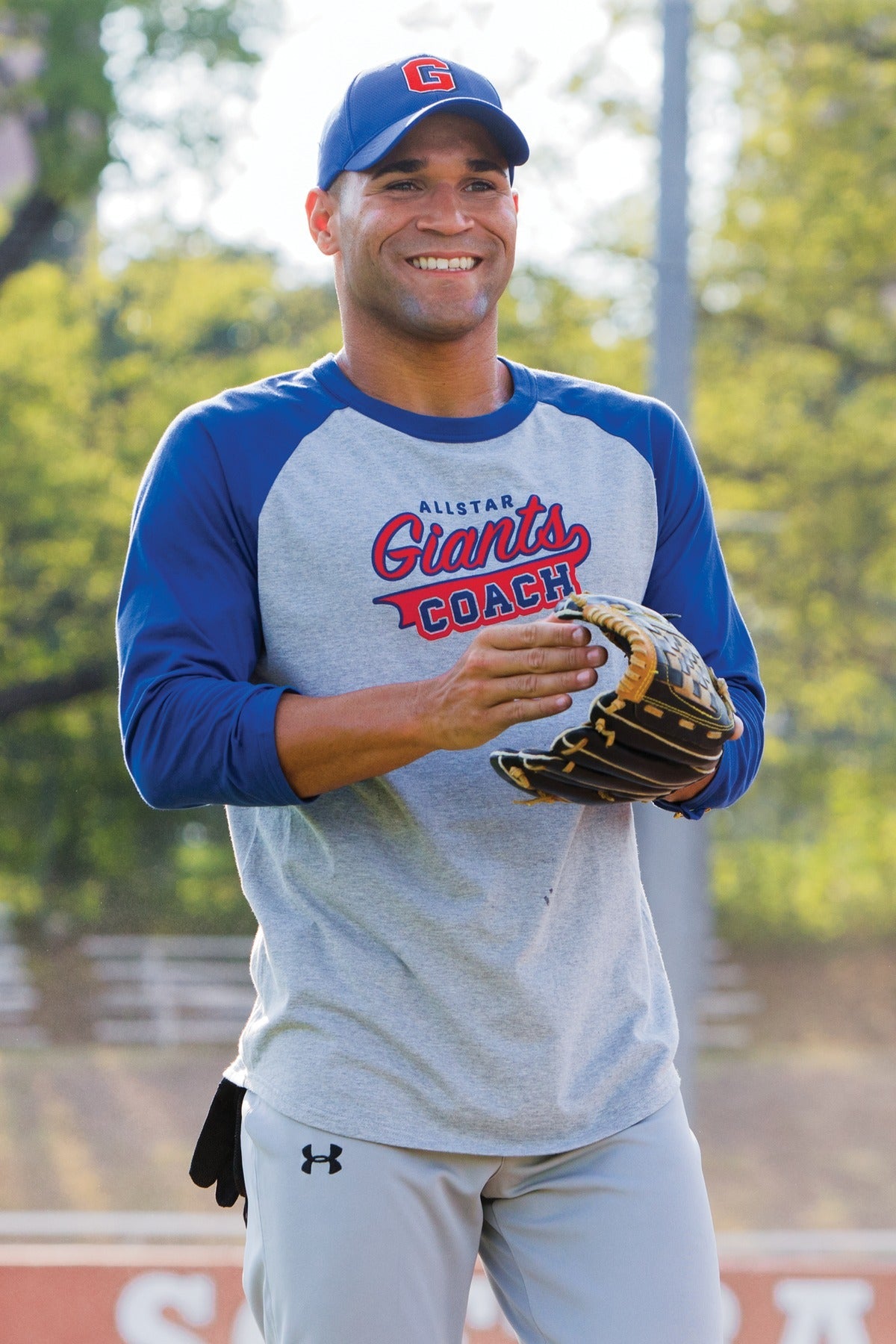 White/Brt Pink Sport-Tek Colorblock Raglan Jersey. T200